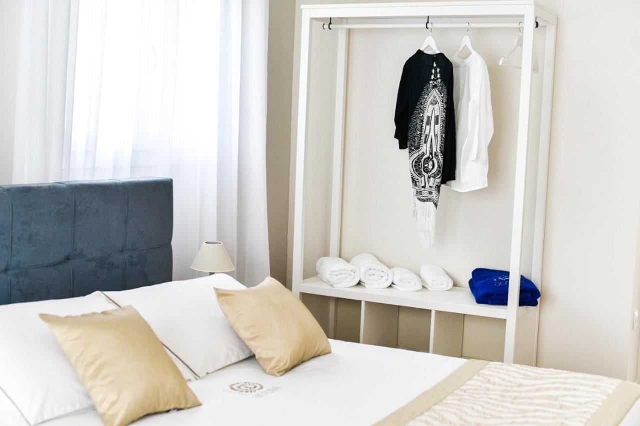 Acrotel Porto Brava Luxury Villas Ormos Panagias Bagian luar foto