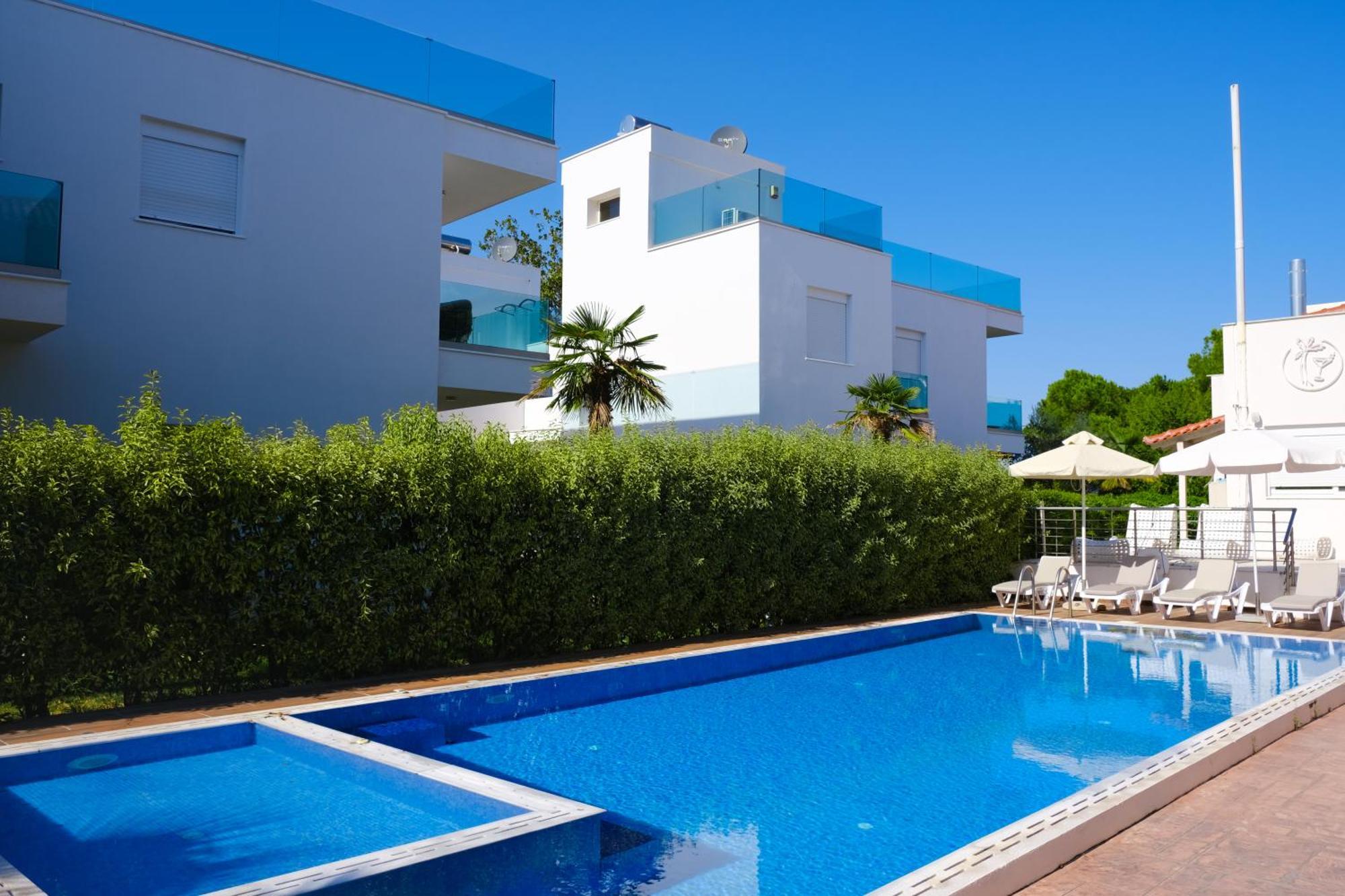 Acrotel Porto Brava Luxury Villas Ormos Panagias Bagian luar foto