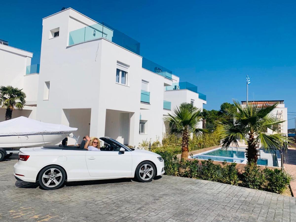 Acrotel Porto Brava Luxury Villas Ormos Panagias Bagian luar foto